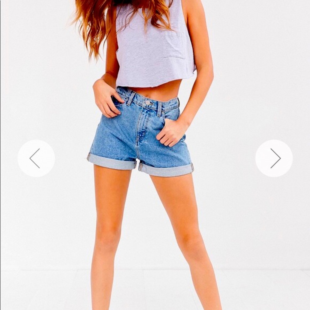 BDG Mom high rise denim shorts - 29